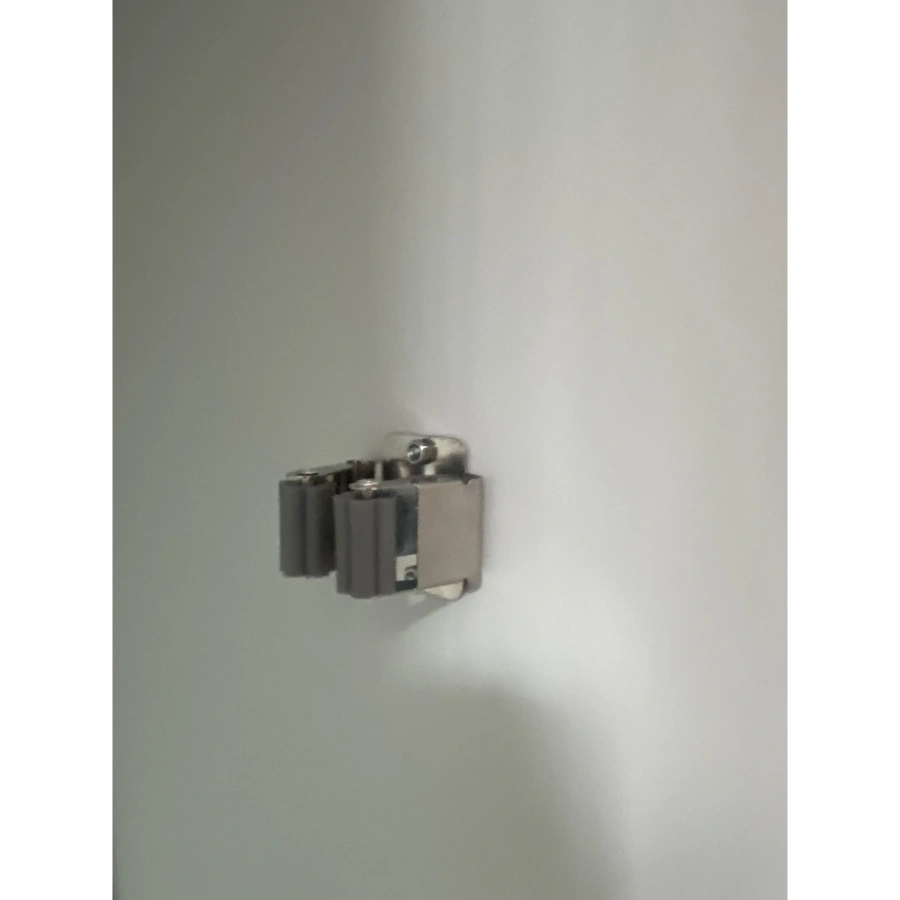 Шкаф хозяйственный 2L-B1C